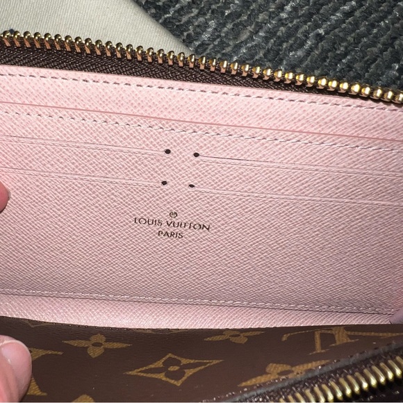 LOUIS VUITTON MONOGRAM CLEMENCE WALLET ZIP AROUND ROSE BALLERINE - Picture 9 of 16